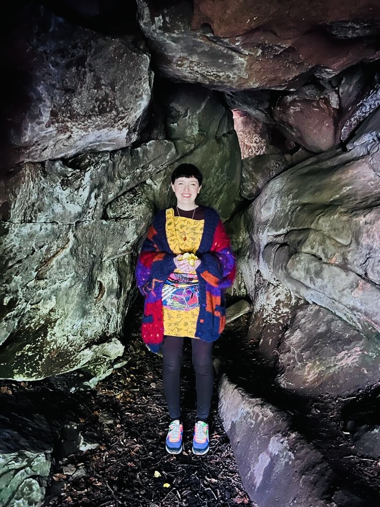 EM OF THE WAYS, SHAMANIC HEALER, DERBYSHIRE, LAND HEALING, CAVE